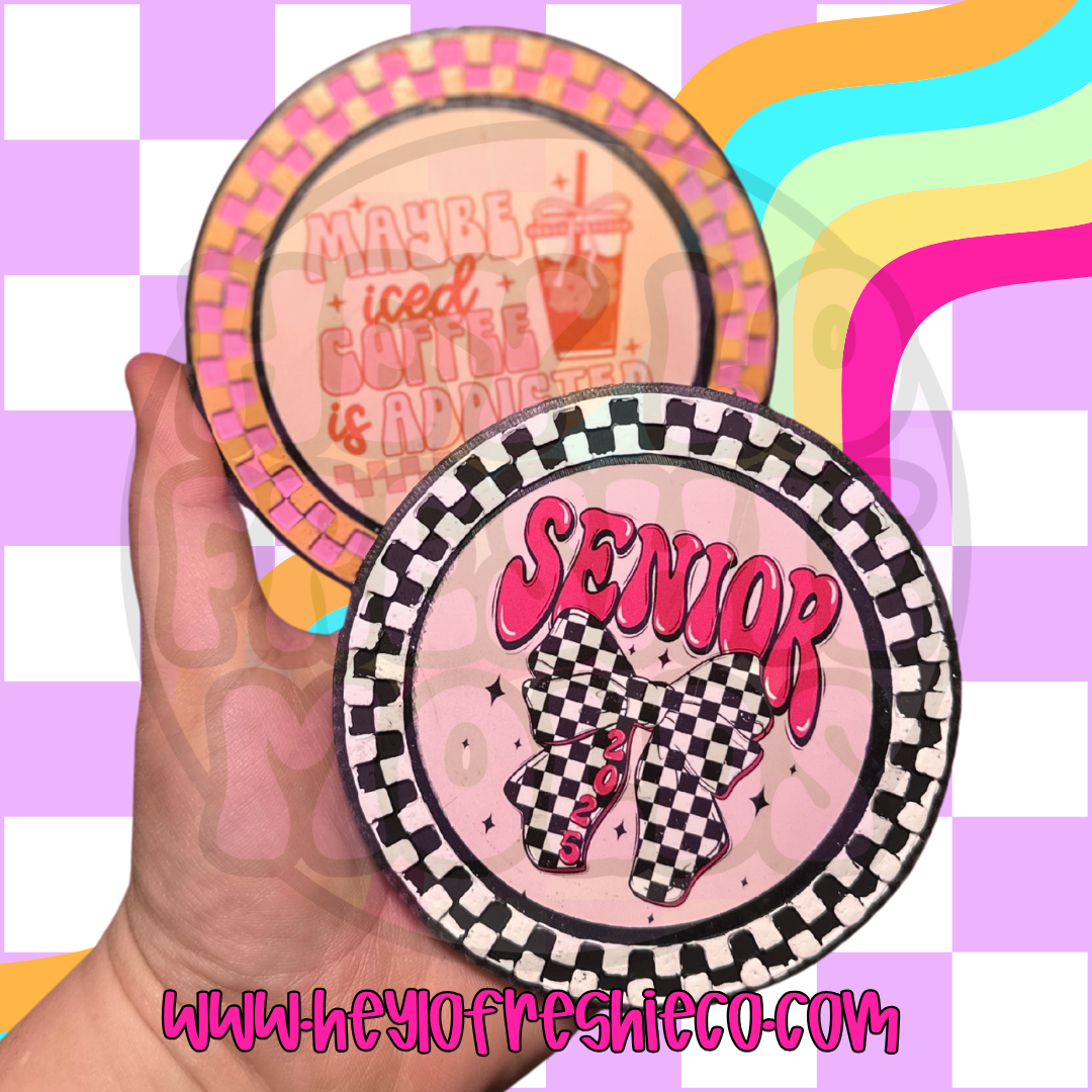 Checkered Round Frame Cardstock | 10 Count