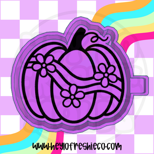 Wavy Flower Pumpkin Silicone Mold